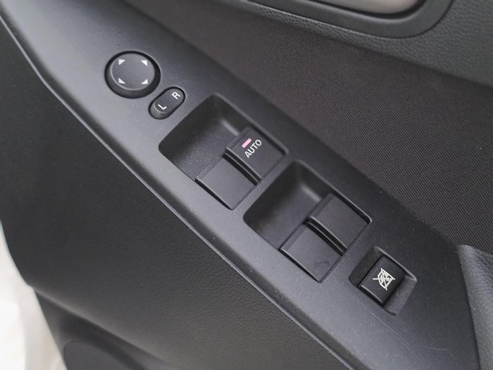 2012 Mazda 3 Neo