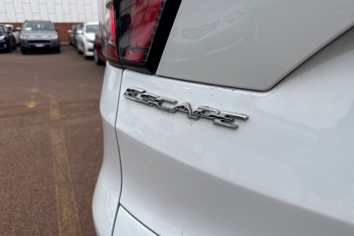 2018 Ford Escape Ambiente