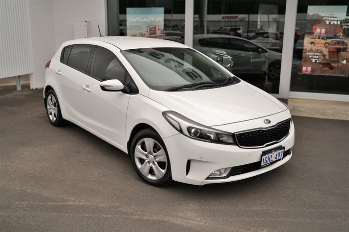2017 KIA CERATO S