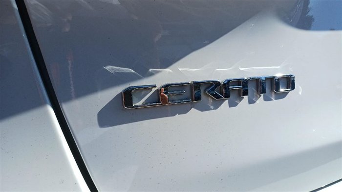 2017 KIA CERATO S