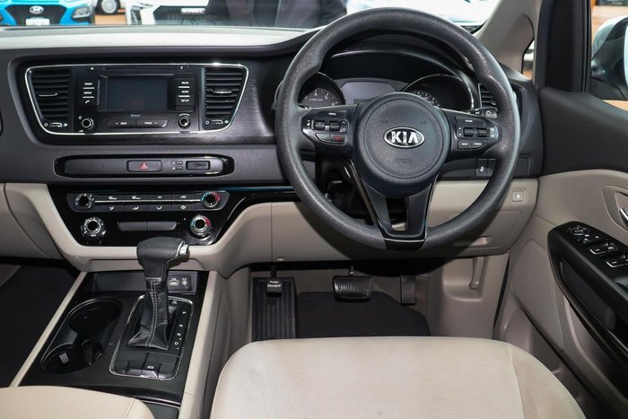 2016 Kia Carnival S