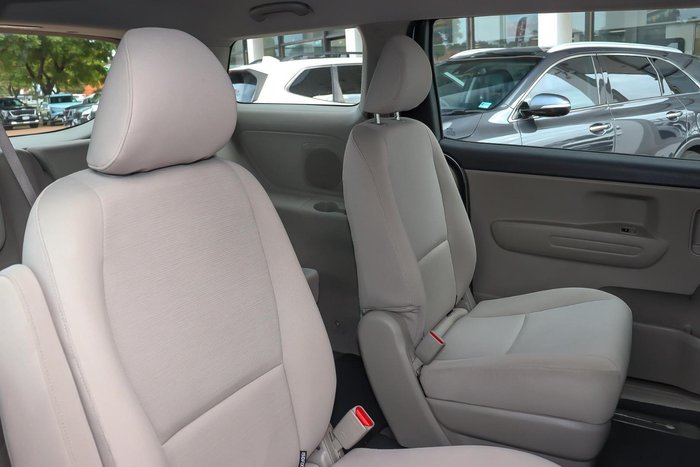 2016 Kia Carnival S