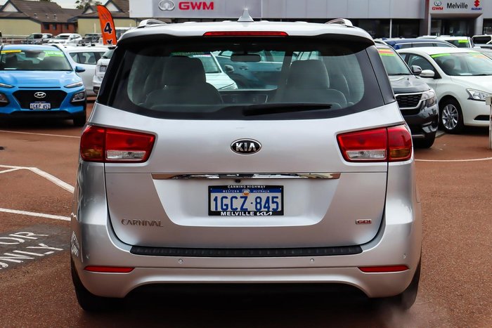 2016 Kia Carnival S