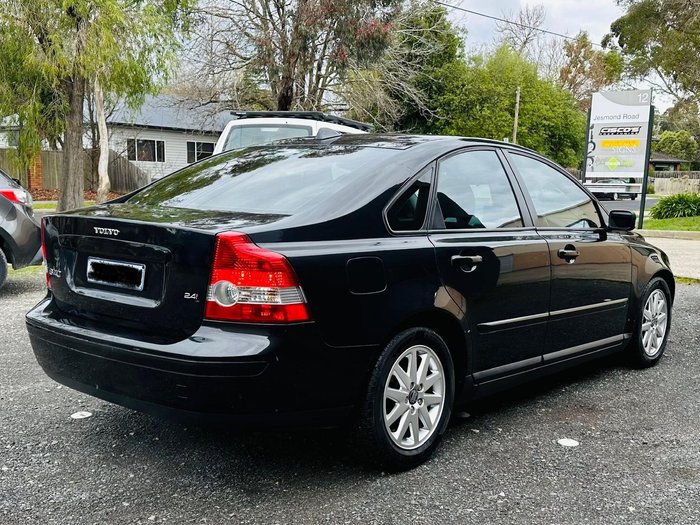 2005 Volvo S40 SE Black Sapphire