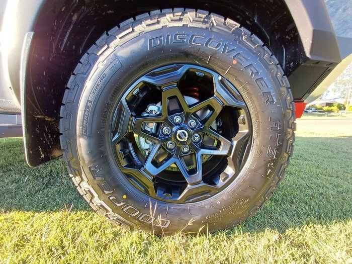 2025 Nissan Navara Pro-4X Warrior (4x4)