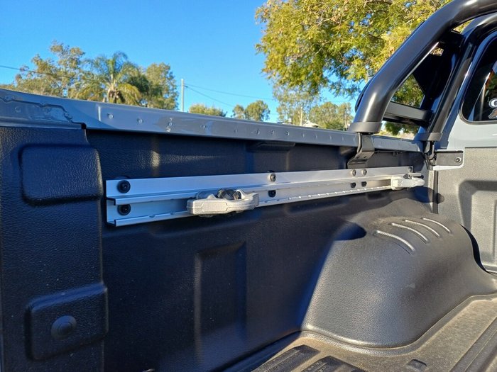 2025 Nissan Navara Pro-4X Warrior (4x4)