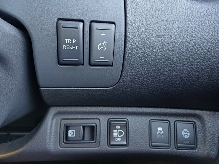 2025 Nissan Navara Pro-4X Warrior (4x4)