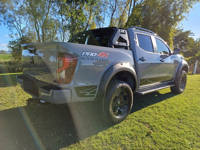 2025 Nissan Navara Pro-4X Warrior (4x4)