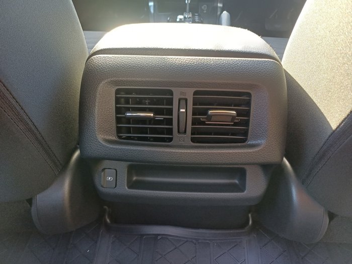2024 Nissan Navara SL Warrior (4x4)