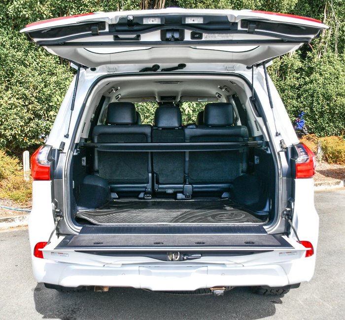 2021 Lexus LX 450d