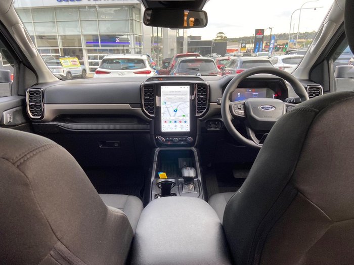 2024 Ford Everest Ambiente