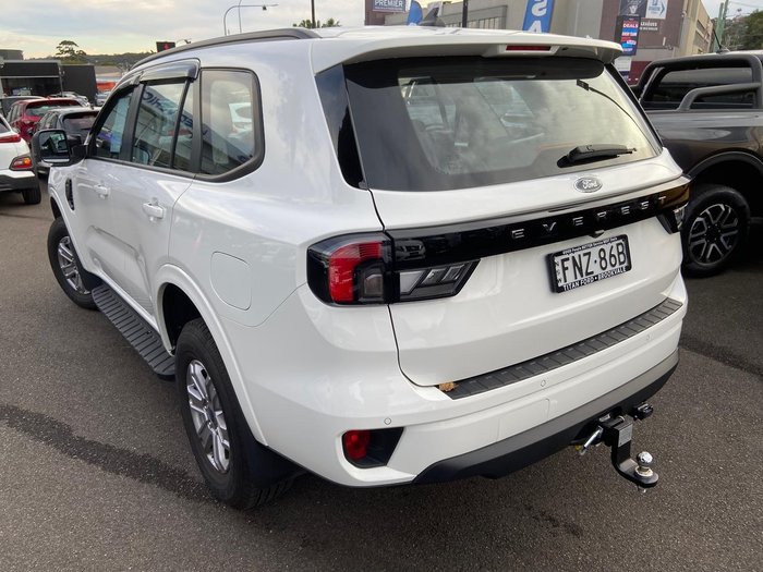 2024 Ford Everest Ambiente