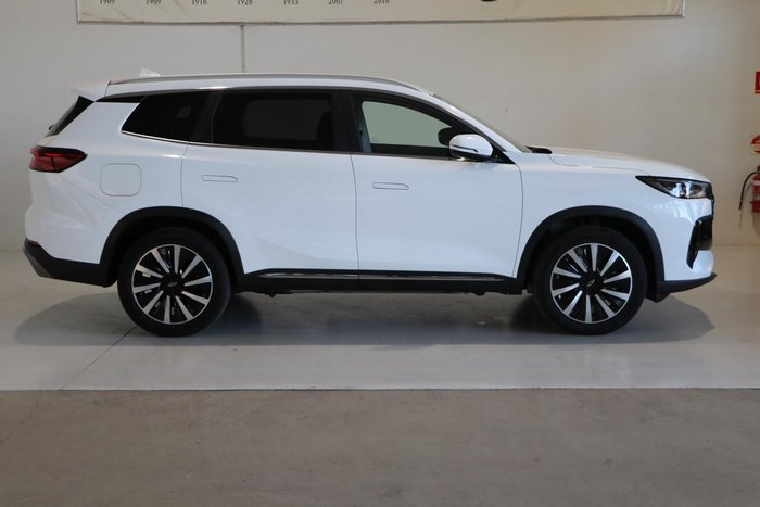 2025 Chery Tiggo 8 Super Hybrid Ultimate