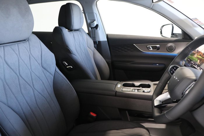 2025 Chery Tiggo 8 Super Hybrid Ultimate