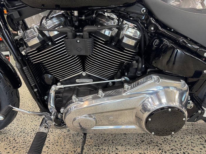 2025 Harley-Davidson Street Bob 117 (FXBB) Softail Black