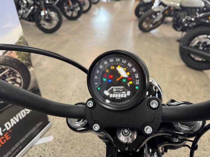2025 Harley-Davidson Street Bob 117 (FXBB) Softail Black