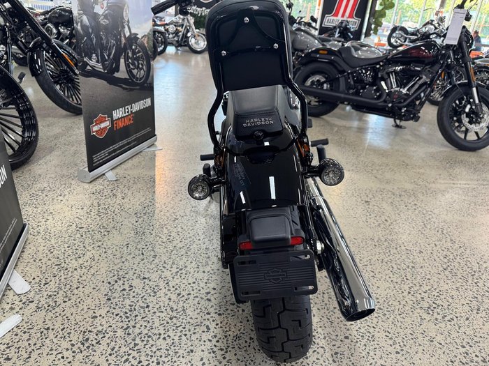 2025 Harley-Davidson Street Bob 117 (FXBB) Softail Black