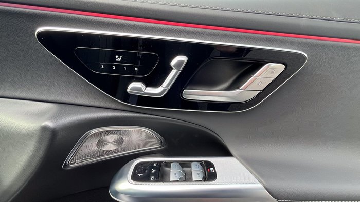 2024 Mercedes-Benz E-Class E200