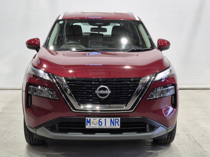 2024 Nissan X-TRAIL ST