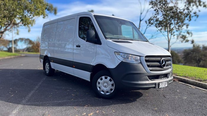 2023 Mercedes-Benz Sprinter 415CDI