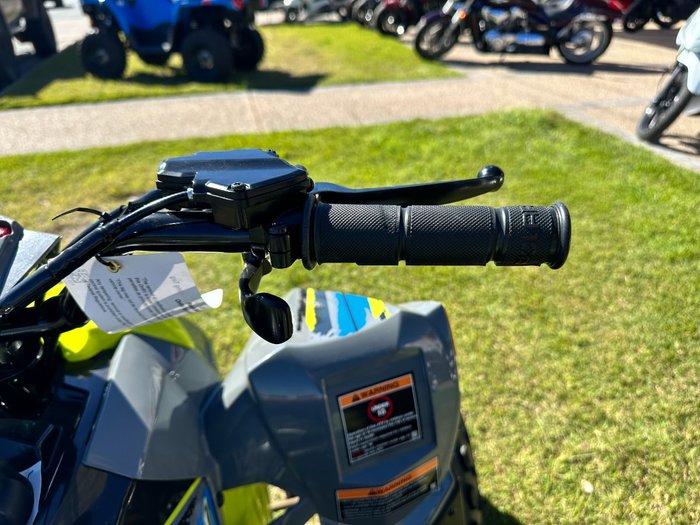 2025 Polaris 2025 POLARIS 110CC OUTLAW 110 ATV lime green