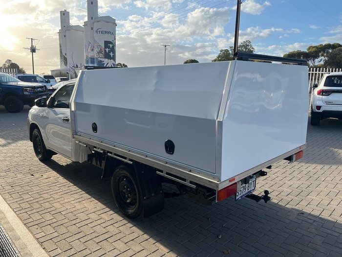 2018 Toyota Hilux Workmate TGN121R 4x2 Glacier White