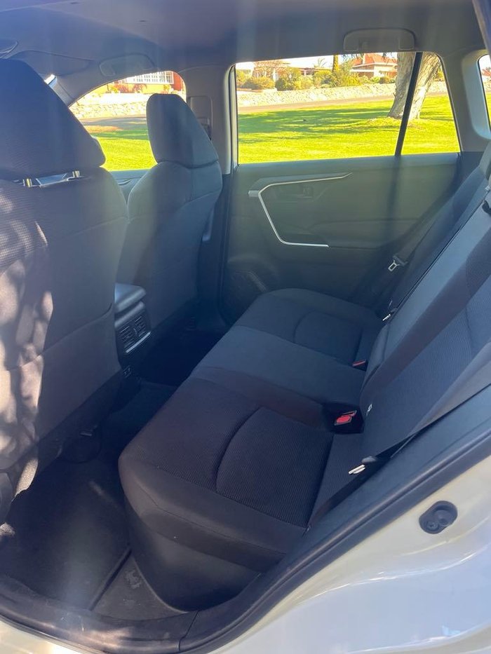 2021 Toyota RAV4 GX