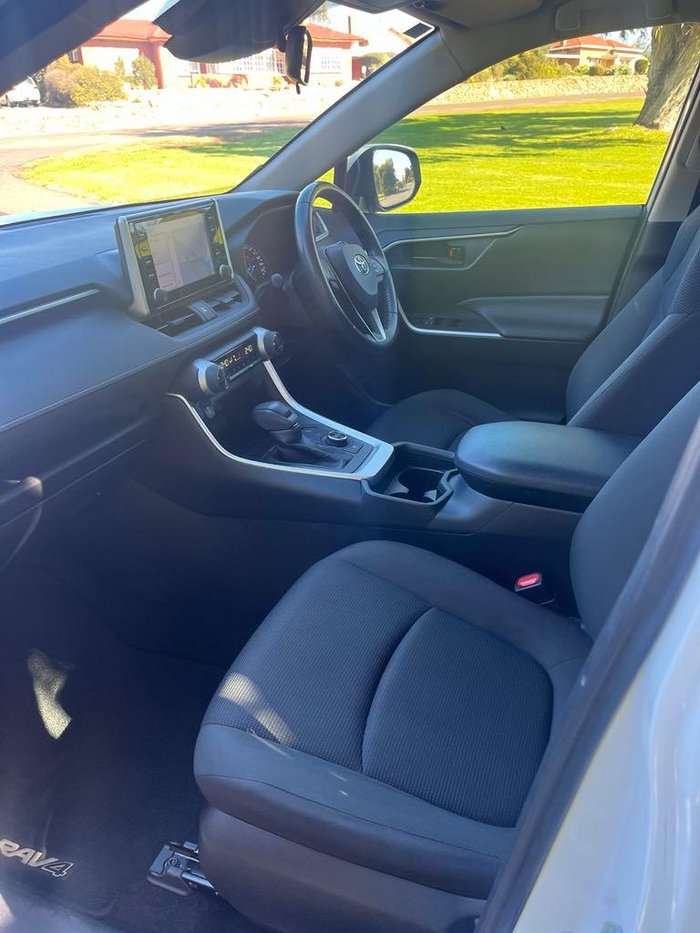 2021 Toyota RAV4 GX