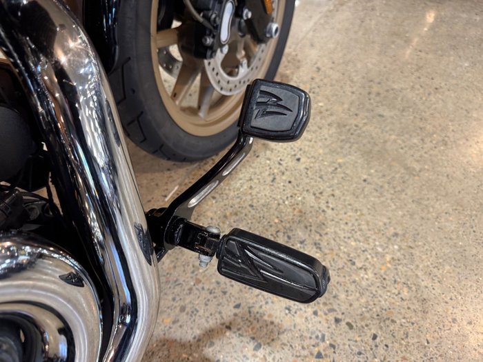 2017 Harley-davidson FXDLS LOW RIDER S Black