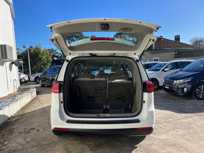 2019 Kia Carnival S