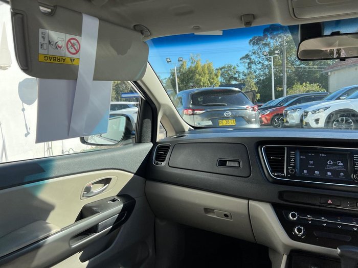 2019 Kia Carnival S