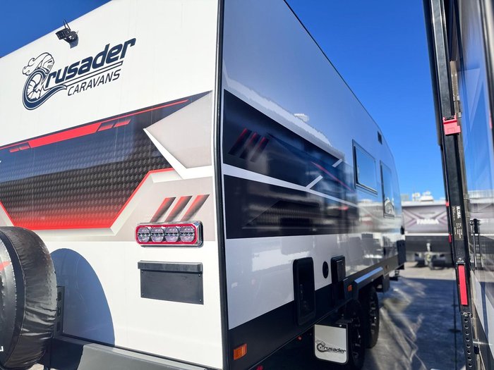 2025 Crusader My25 Musketeer Aramis Cafe Ensuite - Immediate Delivery