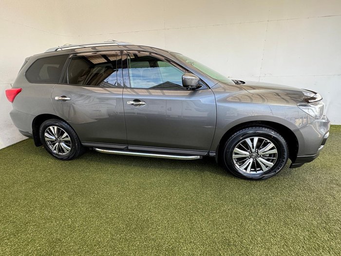 2018 Nissan Pathfinder ST-L