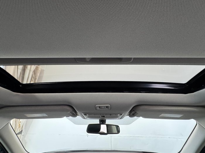 2018 Nissan Pathfinder ST-L