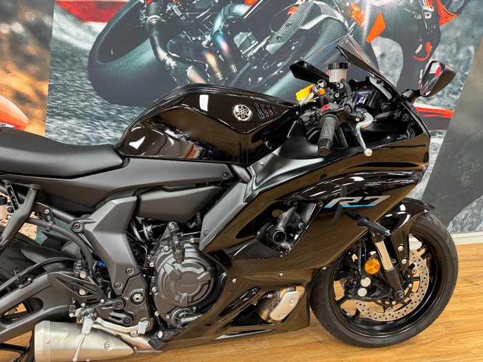 2023 Yamaha YZF-R7HO Black