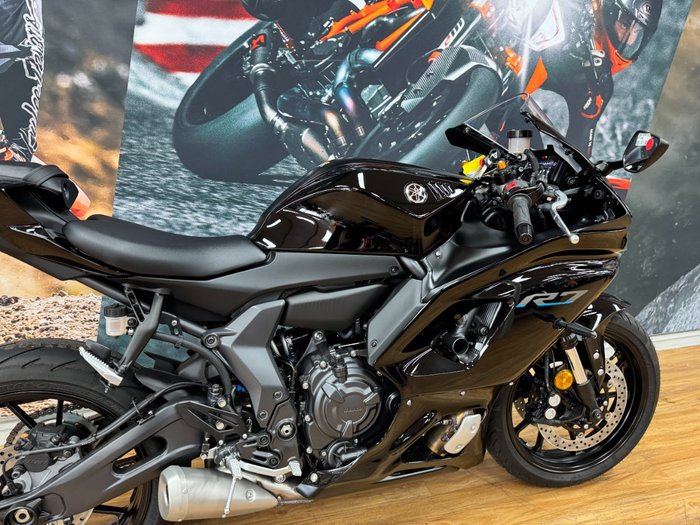2023 Yamaha YZF-R7HO Black