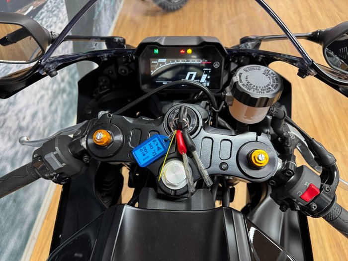 2023 Yamaha YZF-R7HO Black