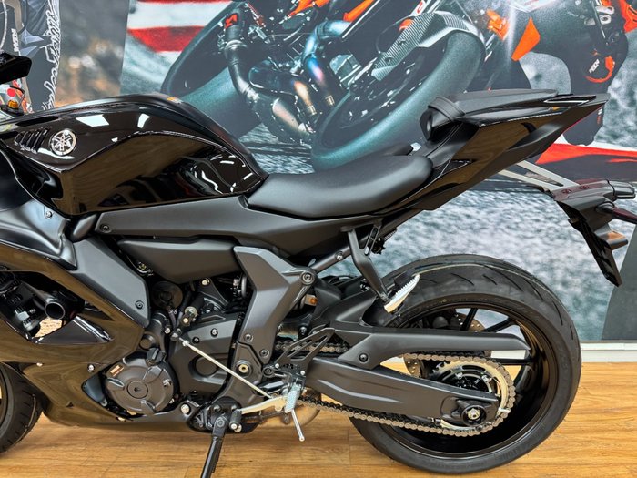 2023 Yamaha YZF-R7HO Black