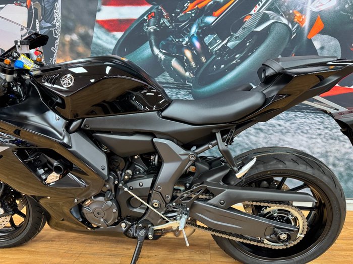 2023 Yamaha YZF-R7HO Black