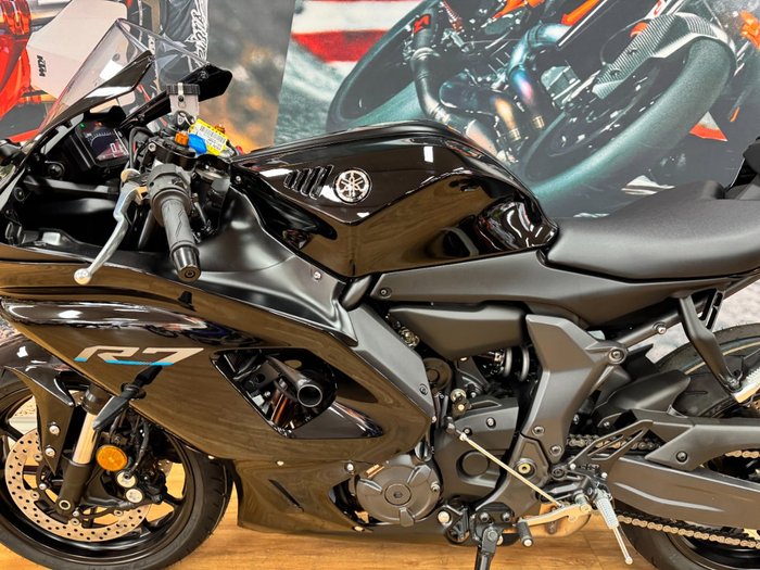 2023 Yamaha YZF-R7HO Black