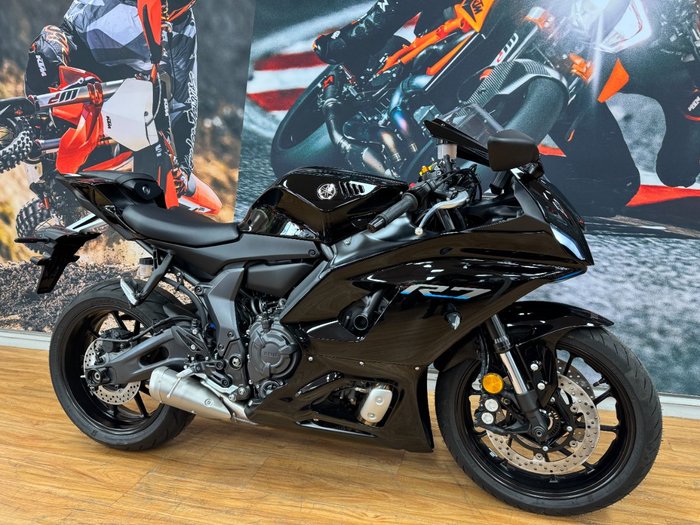 2023 Yamaha YZF-R7HO Black