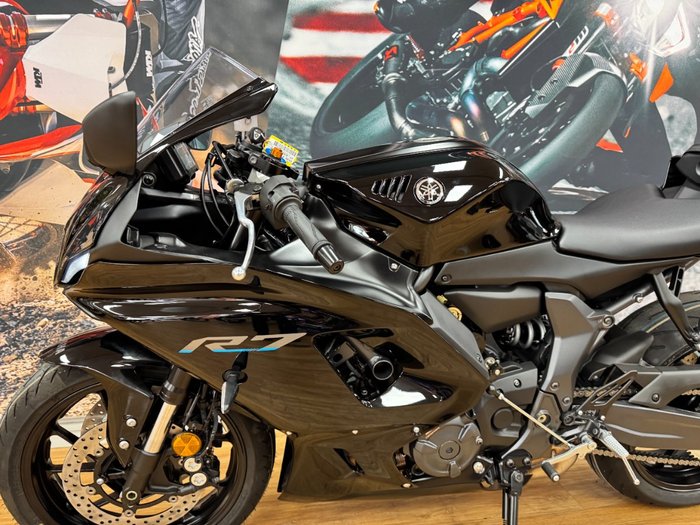 2023 Yamaha YZF-R7HO Black