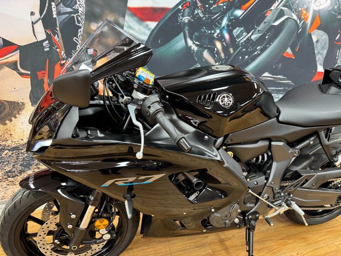 2023 Yamaha YZF-R7HO Black