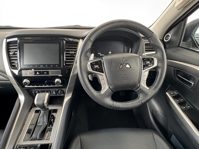 2024 Mitsubishi Pajero Sport Exceed