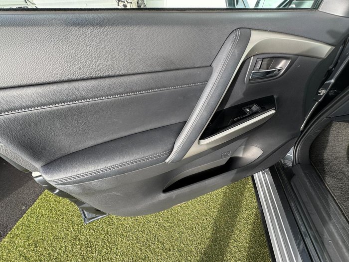 2024 Mitsubishi Pajero Sport Exceed