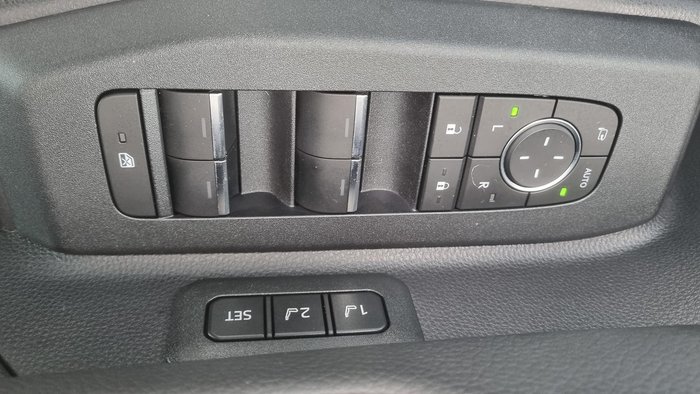 2024 Toyota Landcruiser Prado VX