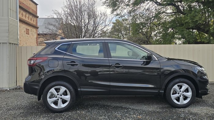 2020 Nissan QASHQAI ST
