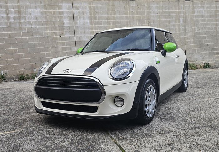 2016 MINI Hatch One F56 Pepper White