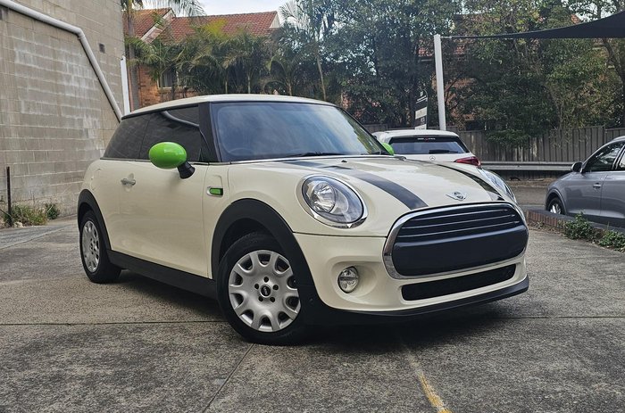 2016 MINI Hatch One F56 Pepper White