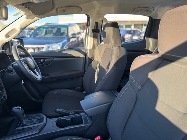 2022 ISUZU D-MAX